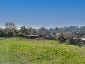 Photo 4- click for photo gallery